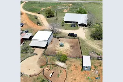 1204 Fm 2095 Highway, Cameron, TX 76520 - Photo 8