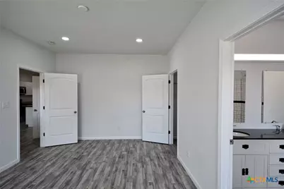 1234 Clearcreek Drive, Canyon Lake, TX 78133 - Photo 32