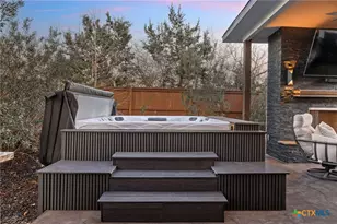 527 Round Vly Trl, Liberty Hill, TX 78642 - Photo 36