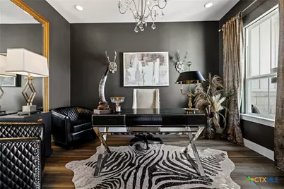 527 Round Valley Trail, Liberty Hill, TX 78642 - Photo 8