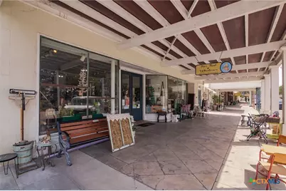 102-110 N Courthouse Square, Goliad, TX 77963 - Photo 2