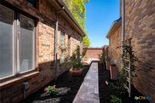 1328 Patio Dr, New Braunfels, TX 78130 - Photo 30