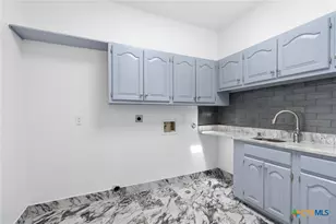 1328 Patio Dr, New Braunfels, TX 78130 - Photo 20