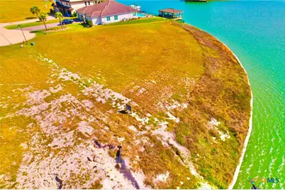 321 Chardonnay Way, Port O'Connor, TX 77982 - Photo 18