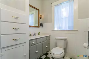 508 N Wall St, Belton, TX 76513 - Photo 14