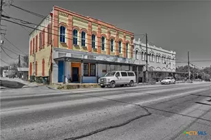 103 N Main, Moulton, TX 77975 - Photo 1