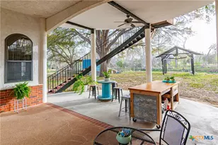 110 Lakeside Dr, Seguin, TX 78155 - Photo 34