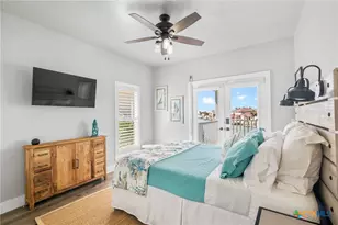 104 Bay Harbor Dr, Aransas Pass, TX 78336 - Photo 28