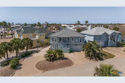 104 Bay Harbor Drive, Aransas Pass, TX 78336 - Photo 2