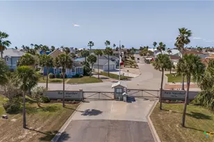 104 Bay Harbor Dr, Aransas Pass, TX 78336 - Photo 6