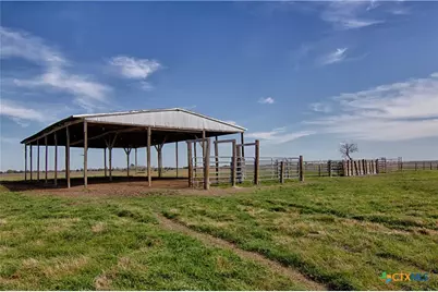 11552 Fm 1383, Schulenburg, TX 78956 - Photo 46