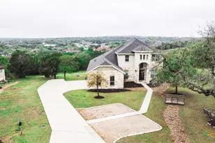 2617 Red Bud Way, New Braunfels, TX 78132 - Photo 16