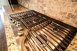 2617 Red Bud Way, New Braunfels, TX 78132 - Photo 10