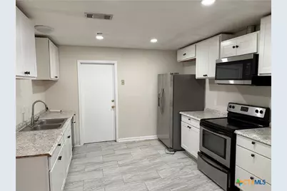 2004 Sherman Drive, Killeen, TX 76543 - Photo 10