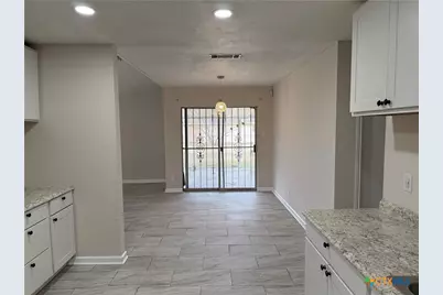 2004 Sherman Drive, Killeen, TX 76543 - Photo 8