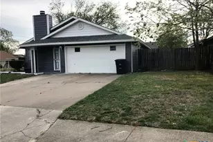 2004 Sherman Dr, Killeen, TX 76543 - Photo 2