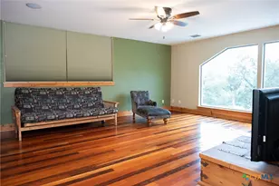 211 Cambridge Dr, New Braunfels, TX 78132 - Photo 16