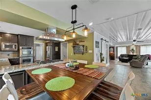 1001 N Adams St, Beeville, TX 78102 - Photo 18