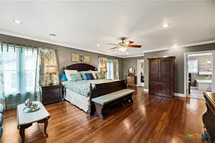 1001 N Adams St, Beeville, TX 78102 - Photo 30