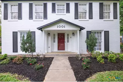 1001 N Adams Street, Beeville, TX 78102 - Photo 4