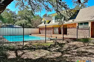 510 N Loop 121, Belton, TX 76513 - Photo 4