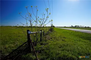 Tr 1 1011 Fm 956, Schulenburg, TX 78956 - Photo 1
