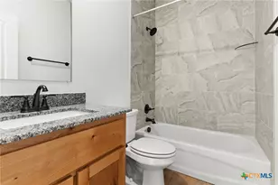 913 Blane Cir, Lampasas, TX 76550 - Photo 18