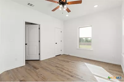 913 Blane Circle, Lampasas, TX 76550 - Photo 22