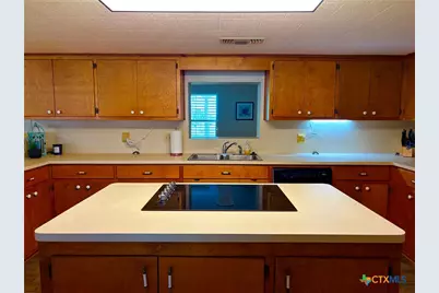 503 N 16th Street, Port O'Connor, TX 77982 - Photo 18