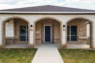 104 Cedar Bluff Ct, Harker Heights, TX 76548 - Photo 2