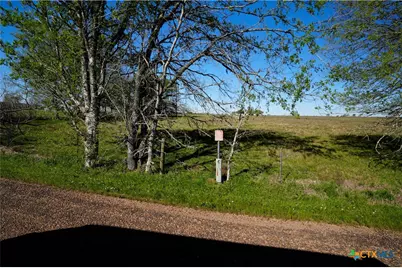 Tr 2 1011 Fm 956, Schulenburg, TX 78956 - Photo 12
