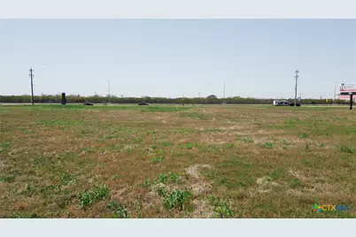 000 NE Loop 463, Victoria, TX 77904 - Photo 30