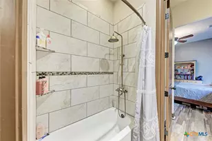 1325 Co Rd 106, Lampasas, TX 76550 - Photo 28