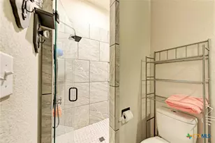 1325 Co Rd 106, Lampasas, TX 76550 - Photo 34