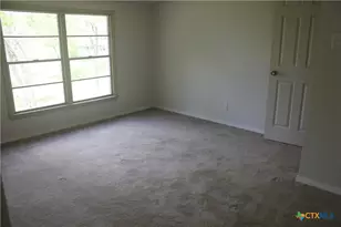 212 E Loop 340, Bellmead, TX 76705 - Photo 2