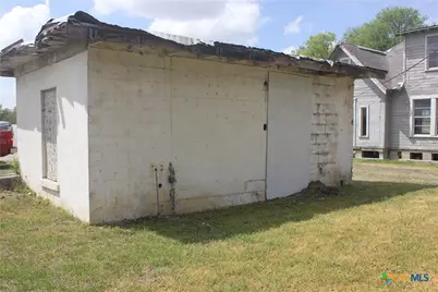 212 E Loop 340, Bellmead, TX 76705 - Photo 16