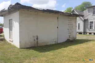 212 E Loop 340, Bellmead, TX 76705 - Photo 16