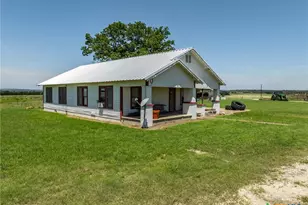 3485 Co Rd 530, Evant, TX 76525 - Photo 4