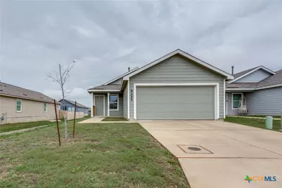 9223 Honey Mesquite, Seguin, TX 78155 - Photo 2