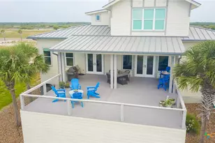 460 Bay Club Dr, Seadrift, TX 77983 - Photo 4