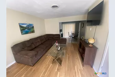 722 W Avenue E, Copperas Cove, TX 76522 - Photo 4