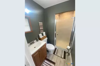 722 W Avenue E, Copperas Cove, TX 76522 - Photo 10