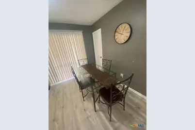 722 W Avenue E, Copperas Cove, TX 76522 - Photo 4