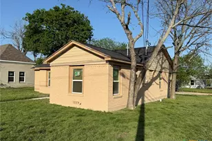 1300 N 2nd St, Killeen, TX 76541 - Photo 8