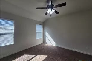 348 Untermaier Dr, New Braunfels, TX 78130 - Photo 12