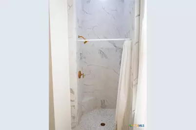 204 W Reuss Boulevard, Cuero, TX 77954 - Photo 30