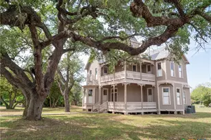 204 W Reuss Blvd, Cuero, TX 77954 - Photo 42