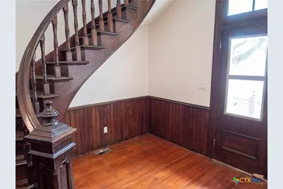 204 W Reuss Boulevard, Cuero, TX 77954 - Photo 26