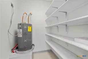 107 W Main St, Cameron, TX 76520 - Photo 14