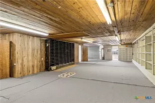 107 W Main St, Cameron, TX 76520 - Photo 32